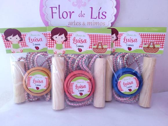 Kit Divertido Lembrancinha para Picnic Corda e Ioiô