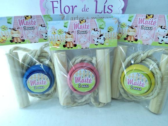 Kit Divertido Lembrancinha Fazendinha Rosa Corda e Ioiô