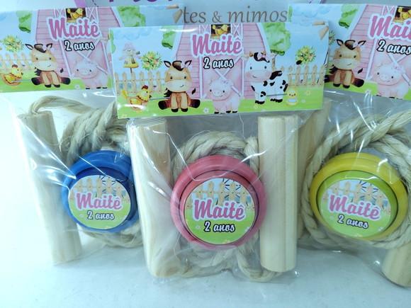 Kit Divertido Lembrancinha Fazendinha Rosa Corda e Ioiô