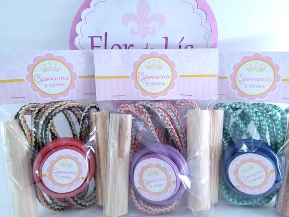 Kit Divertido Princesa Realeza Corda e Ioiô Lembrancinha