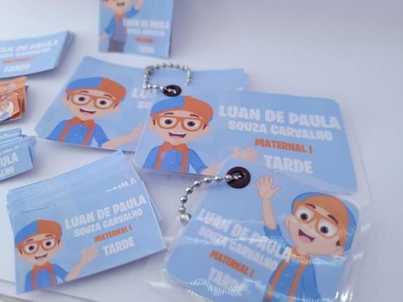 Kit Etiqueta Escolar Blippi 3 Chaveiros Mochila e Lancheira