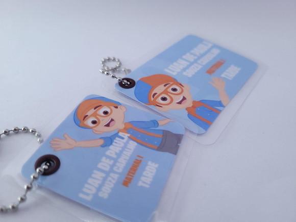Kit Etiqueta Escolar Blippi 3 Chaveiros Mochila e Lancheira