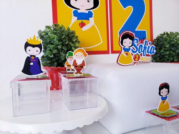Kit Festa em Casa Branca de Neve Parede e Personalizados