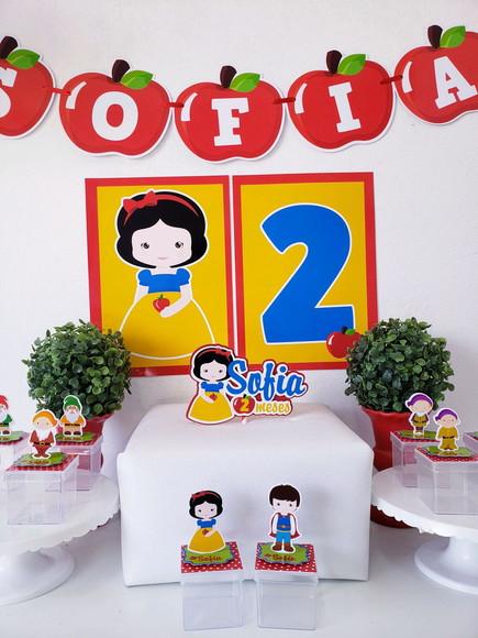 Kit Festa em Casa Branca de Neve Parede e Personalizados