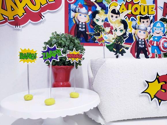 Kit Festa em Casa Heróis com Bandeirola e Toppers
