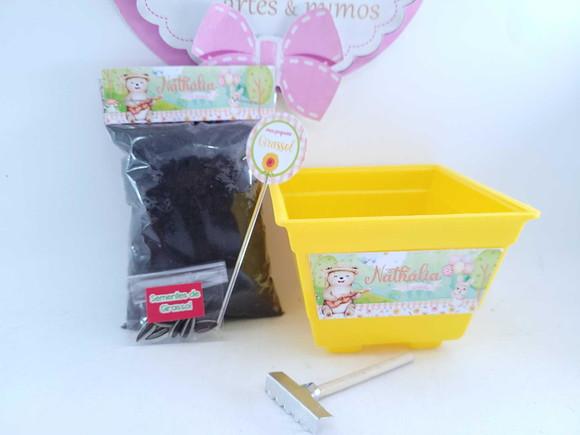 Kit Jardinagem Bosque Encantado Menina Plantio
