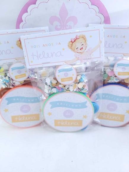 Kit Musical Pandeiro Pequeno e Confetes Carnaval