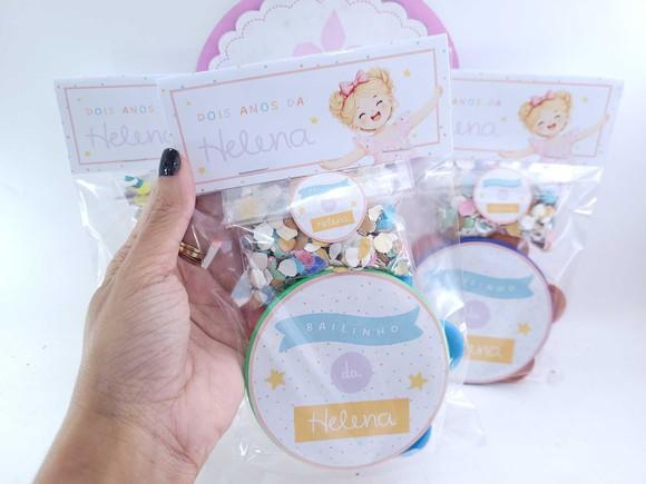 Kit Musical Pandeiro Pequeno e Confetes Carnaval