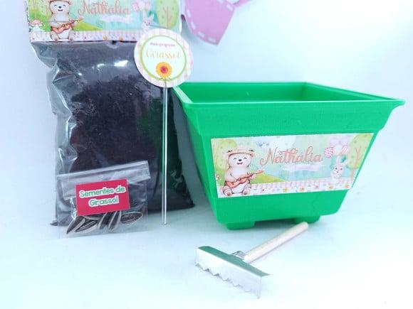 Kit Plantação Ecológico Bosque Aquarela Menino