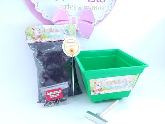 Kit Plantação Ecológico Bosque Aquarela Menino