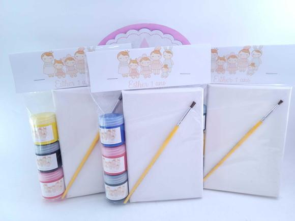 Lembrancinha Kit Pintura Bonecas Festa Menina Tela e Pincel