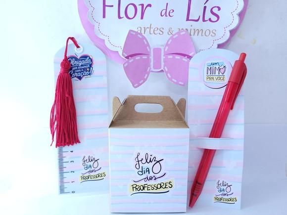 Lembrancinha Kit Professores Caixa Régua e Marca Pág