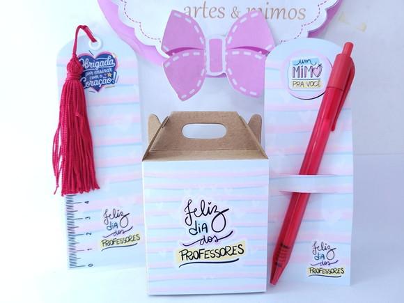 Lembrancinha Kit Professores Caixa Régua e Marca Pág