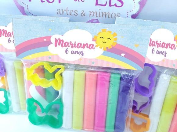 Massinha de Modelar Arco Íris com Forminhas