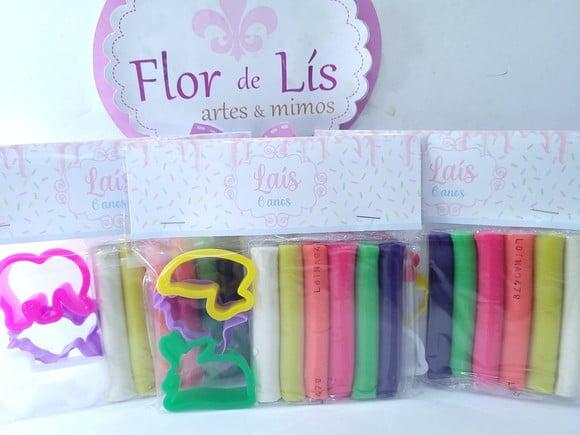 Massinha Modelar Granulados Doces Candy Color com Forminhas