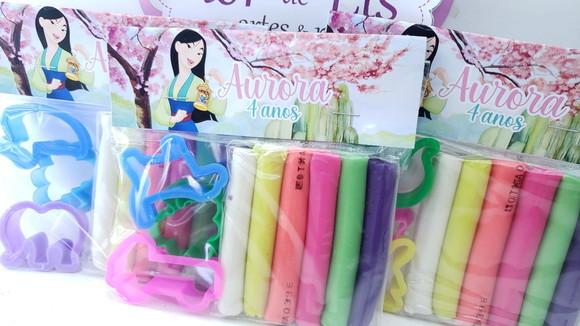 Massinha Modelar Princesa Mulan com Forminhas