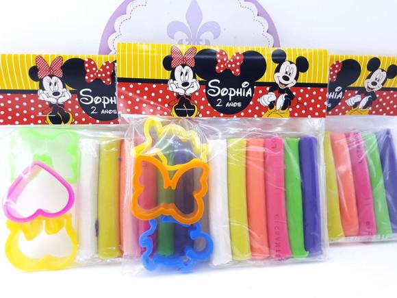 Massinha Personalizada Minnie e Mickey com Cortadores