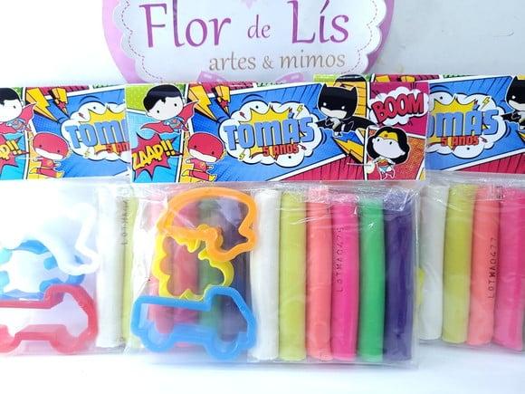 Massinha Personalizada Super Heróis Baby com Cortadores