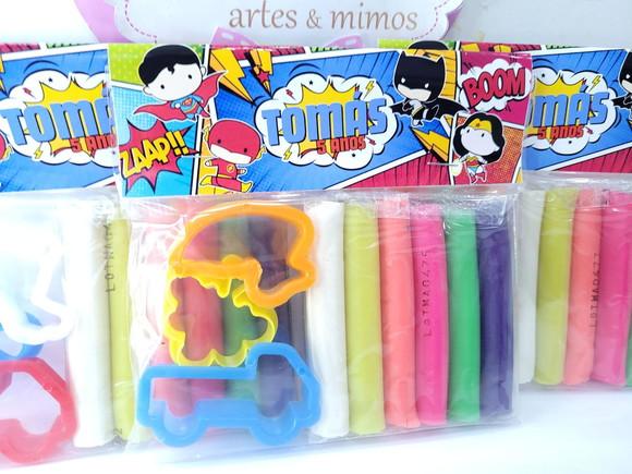 Massinha Personalizada Super Heróis Baby com Cortadores