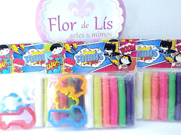 Massinha Personalizada Super Heróis Baby com Cortadores