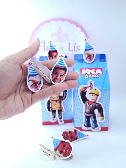 Mini Pregador Rostinho do Bebê Azul com Foto para Caixinha