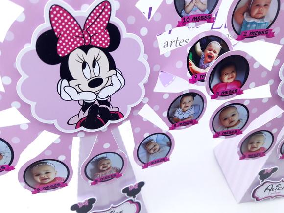 Roda Gigante Minnie Rosa Mês a Mês