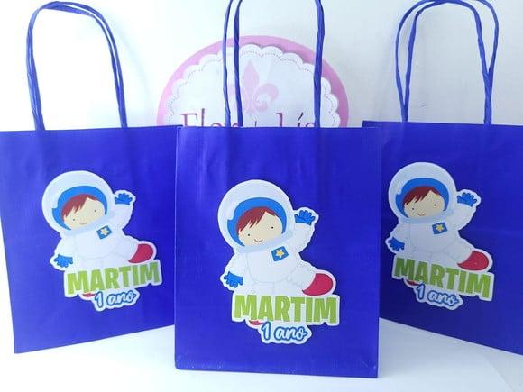 Sacolinha de Papel Astronauta Personalizada 16cm
