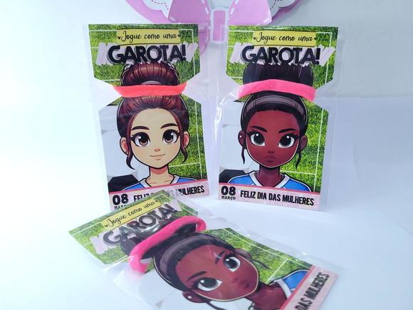 Tag Dia das Mulheres com Xuxinha de Cabelo Esporte Futebol