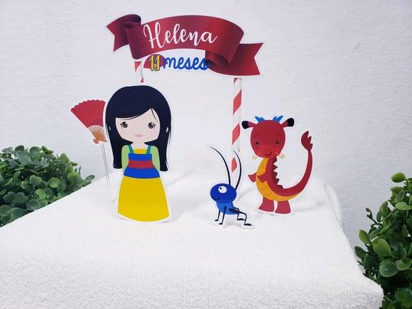 Topo de Bolo Mulan Topper Mesversário