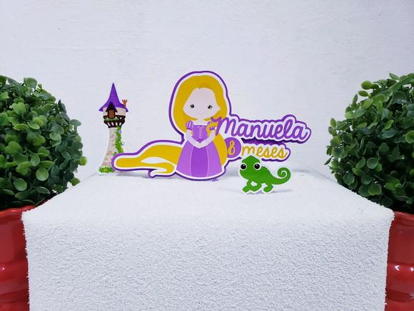 Topo de Bolo Rapunzel Enrolados com Apliques Mesversário