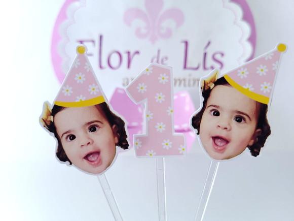 Topper de Doce Rostinho Margaridas com Foto e Chapeuzinho