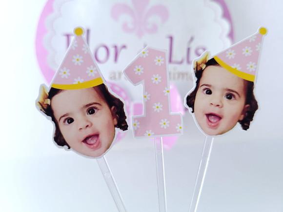 Topper de Doce Rostinho Margaridas com Foto e Chapeuzinho