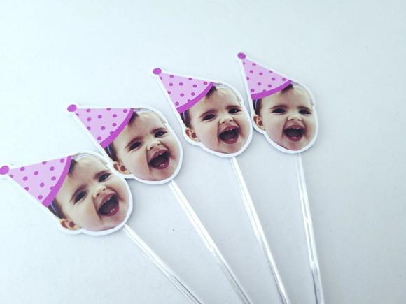 Topper de Doces Rosto do Bebê com Foto e Chapéu