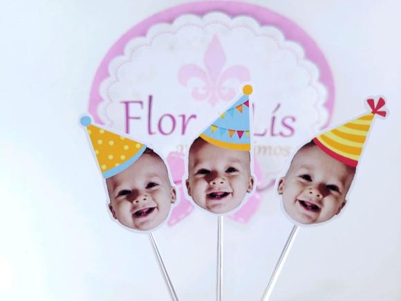 Topper de Docinho Arraiá Foto Rostinho do Bebê Chapéu