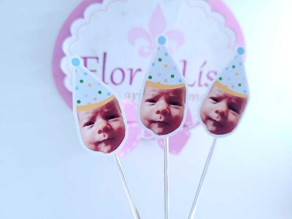 Topper de Docinho Festa das Cores com Foto e Chapeuzinho