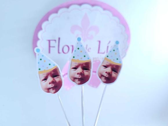 Topper de Docinho Festa das Cores com Foto e Chapeuzinho