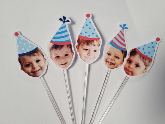 Topper de Docinho Rostinho do Bebê com Foto e Chapeuzinho