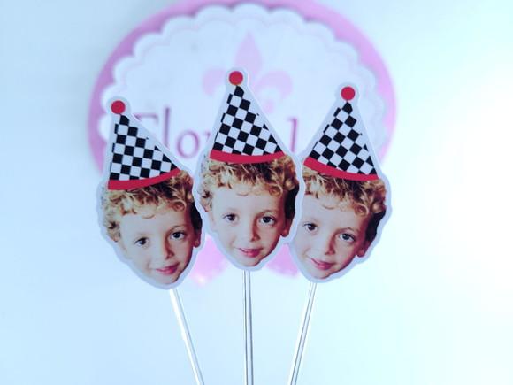 Topper de Docinho Rostinho Festa Carros com Foto Chapeuzinho