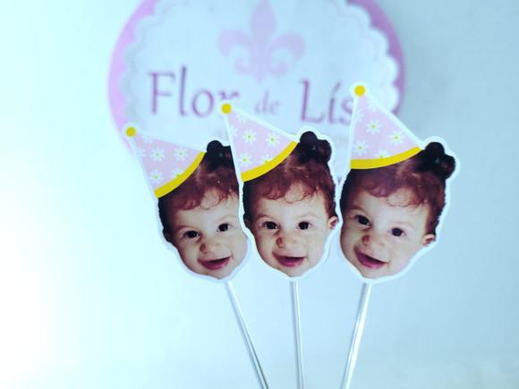 Topper de Docinho Rostinho Margaridas com Foto e Chapeuzinho