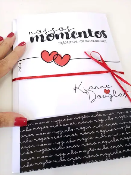 Álbum de Figurinhas Dia dos Namorados Presente Romântico