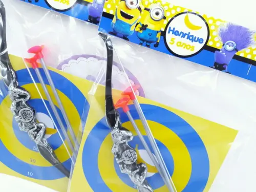 Arco e Flecha Personalizado Lembrancinha Minions