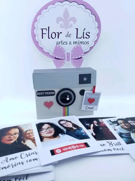 Caixa com Fotos Polaroid Retrô Presente