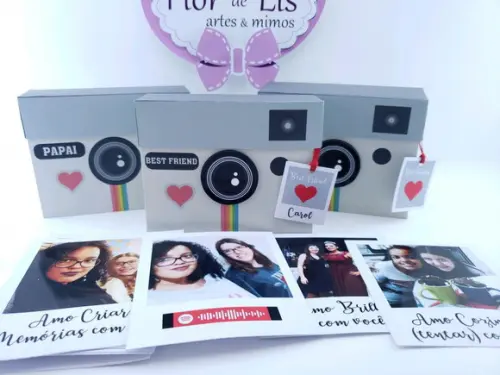Caixa com Fotos Polaroid Retrô Presente