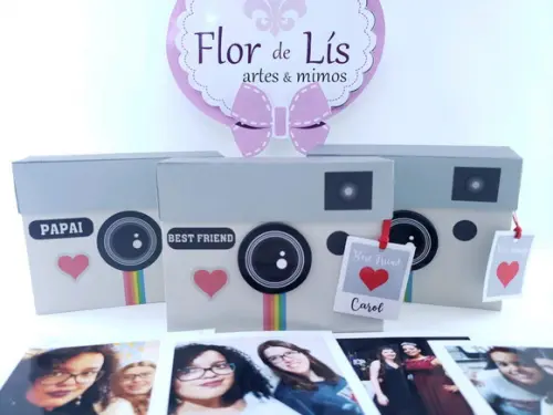 Caixa com Fotos Polaroid Retrô Presente