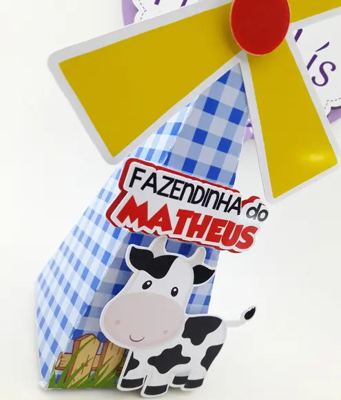 Caixa Fazendinha Moinho Personalizado Menino e Animais