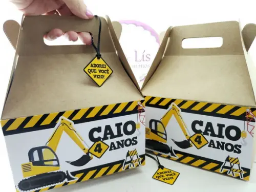 Caixa Lanche Maleta Grande Tratores e Obras