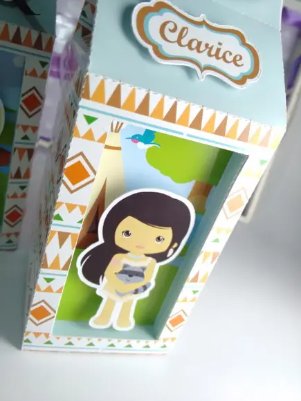Caixa Milk com Visor Pocahontas