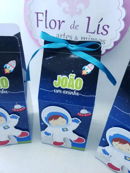 Caixa Milk Personalizada Astronauta Menino