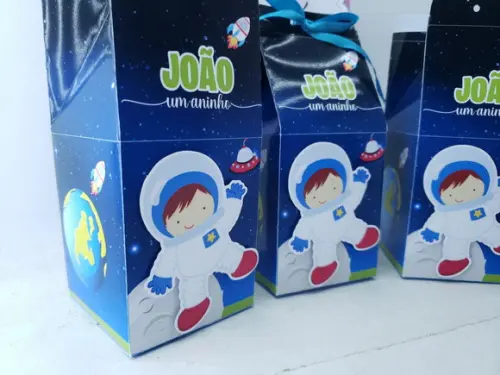 Caixa Milk Personalizada Astronauta Menino