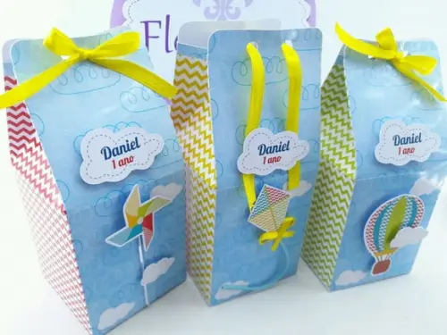 Caixa Milk Pipas e Cataventos Personalizada o Tempo Voa